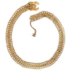 Chanel Belt in Gold Metal and CC Buckle, 1985