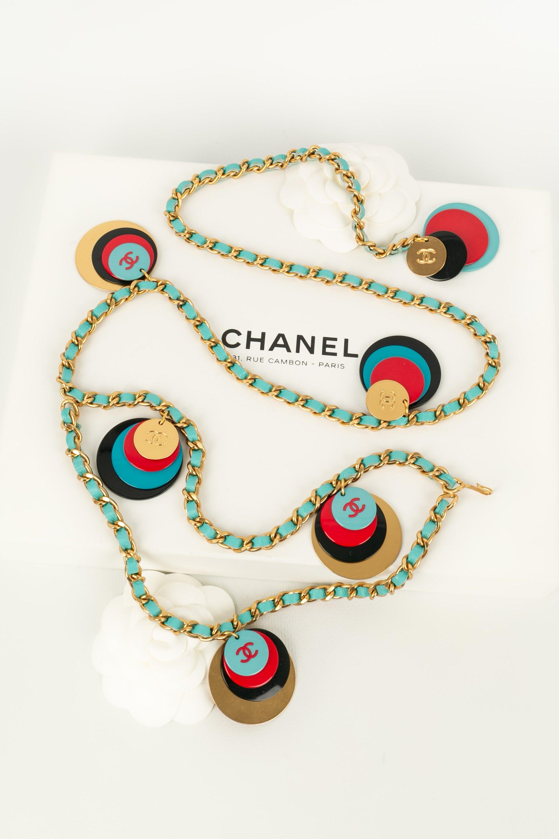 Chanel Gürtel aus vergoldetem Metall, ineinander verschlungen, 2001 im Angebot 6