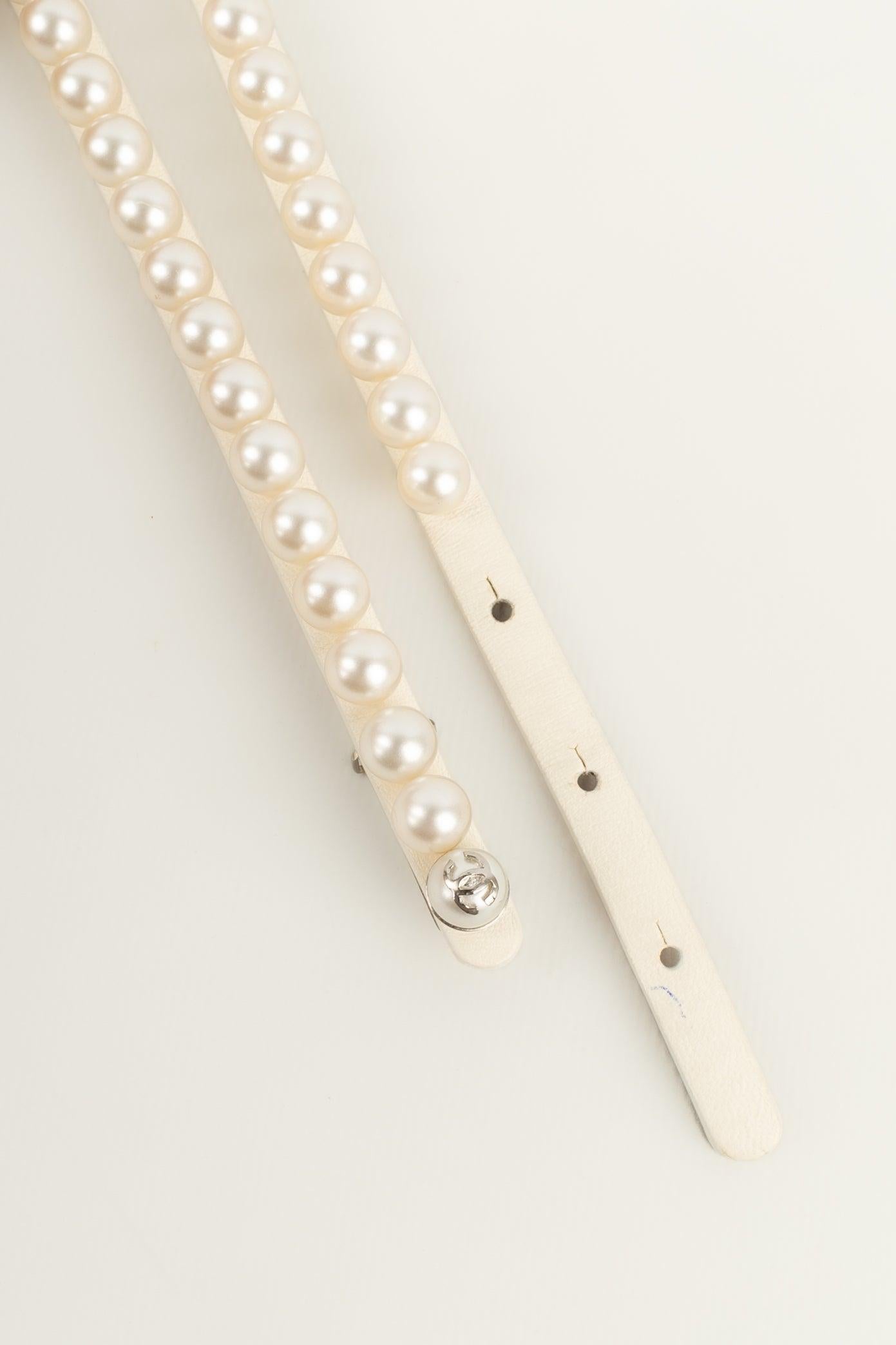 Chanel Belt in Leather and Costume Pearly Beads, 2014 For Sale 1