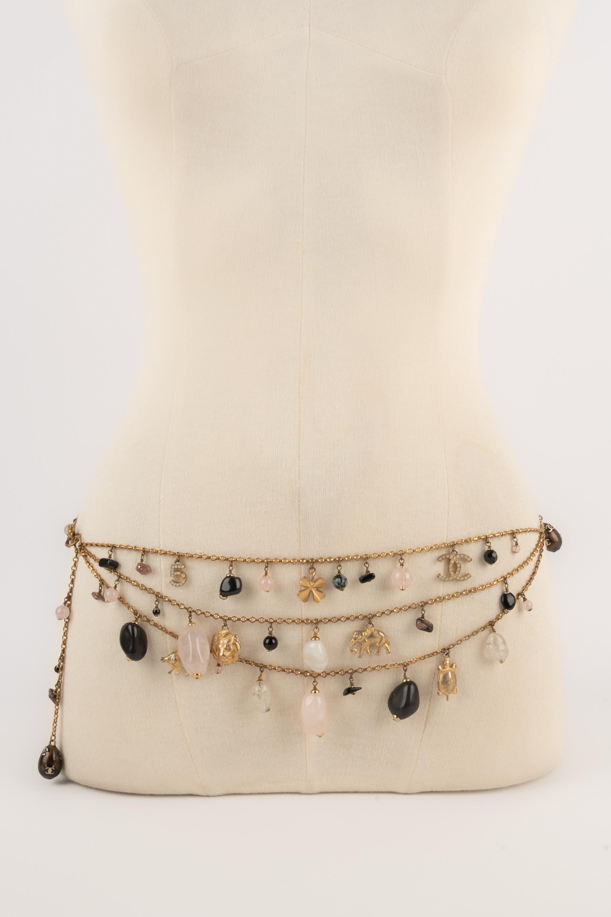 Cintura e collana Chanel 2001 in vendita 6