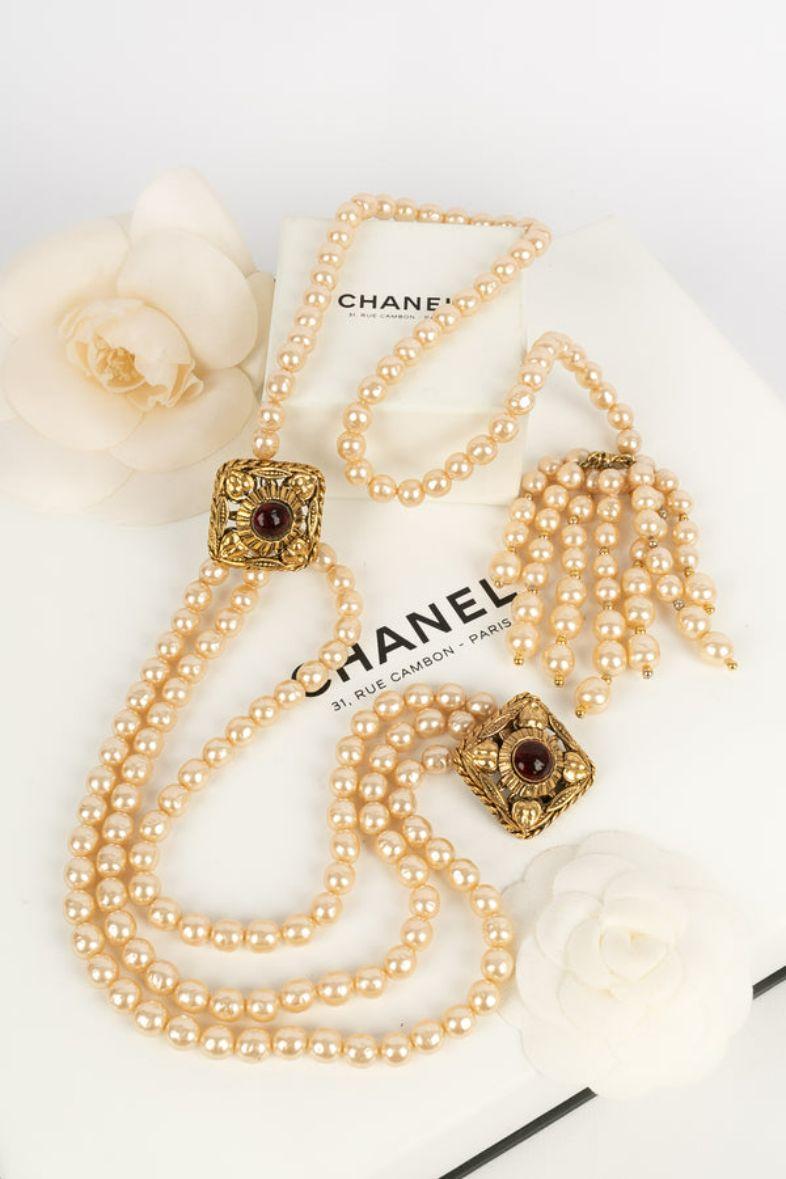 Chanel Belt of Pearly Pearls, 1983 For Sale 3