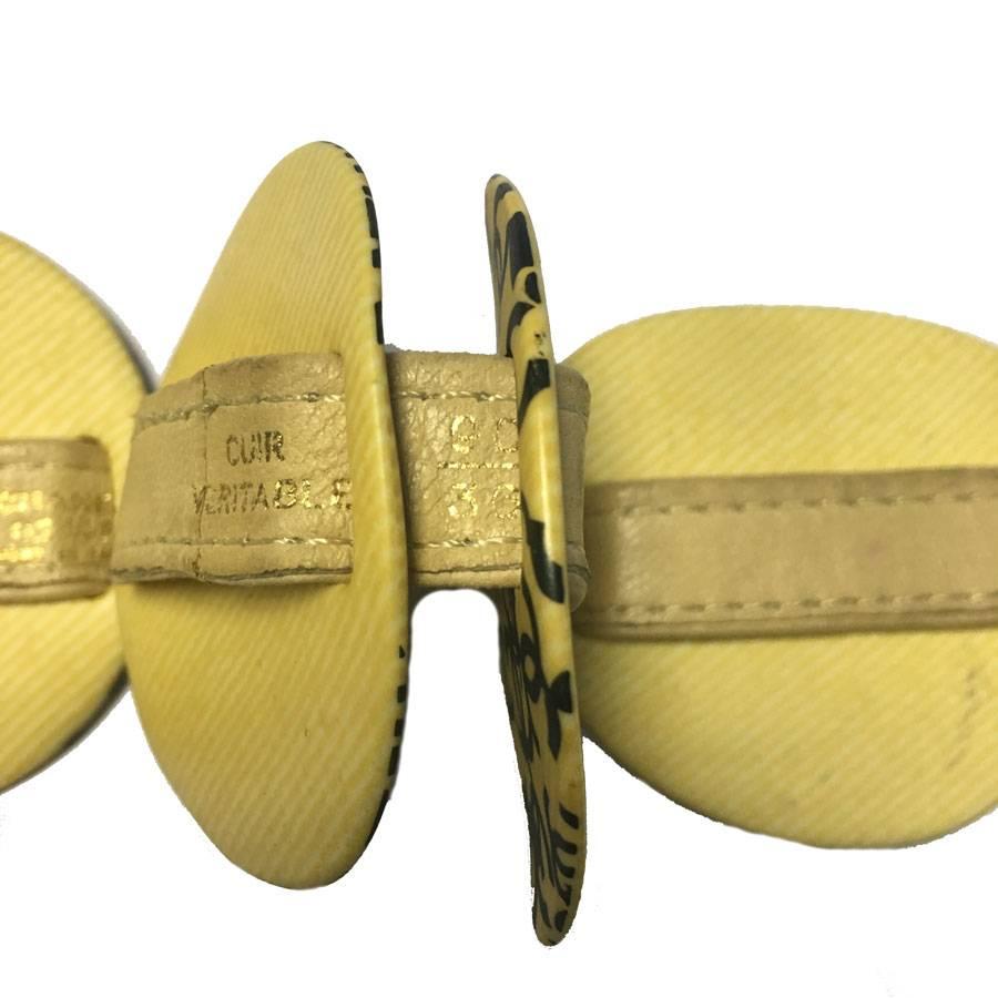 CHANEL Belt, Vintage Style, in Beige Leather and Yellow Plastic Parts Size 90EU 4