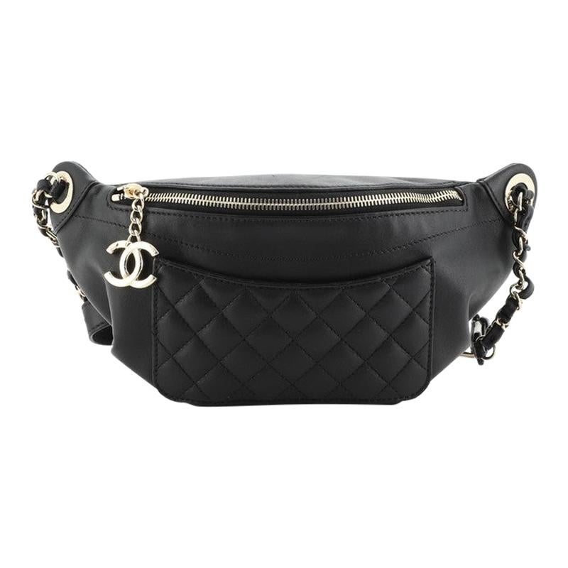 Chanel Uniform shoulder belt bag Black Leather ref.584958 - Joli Closet