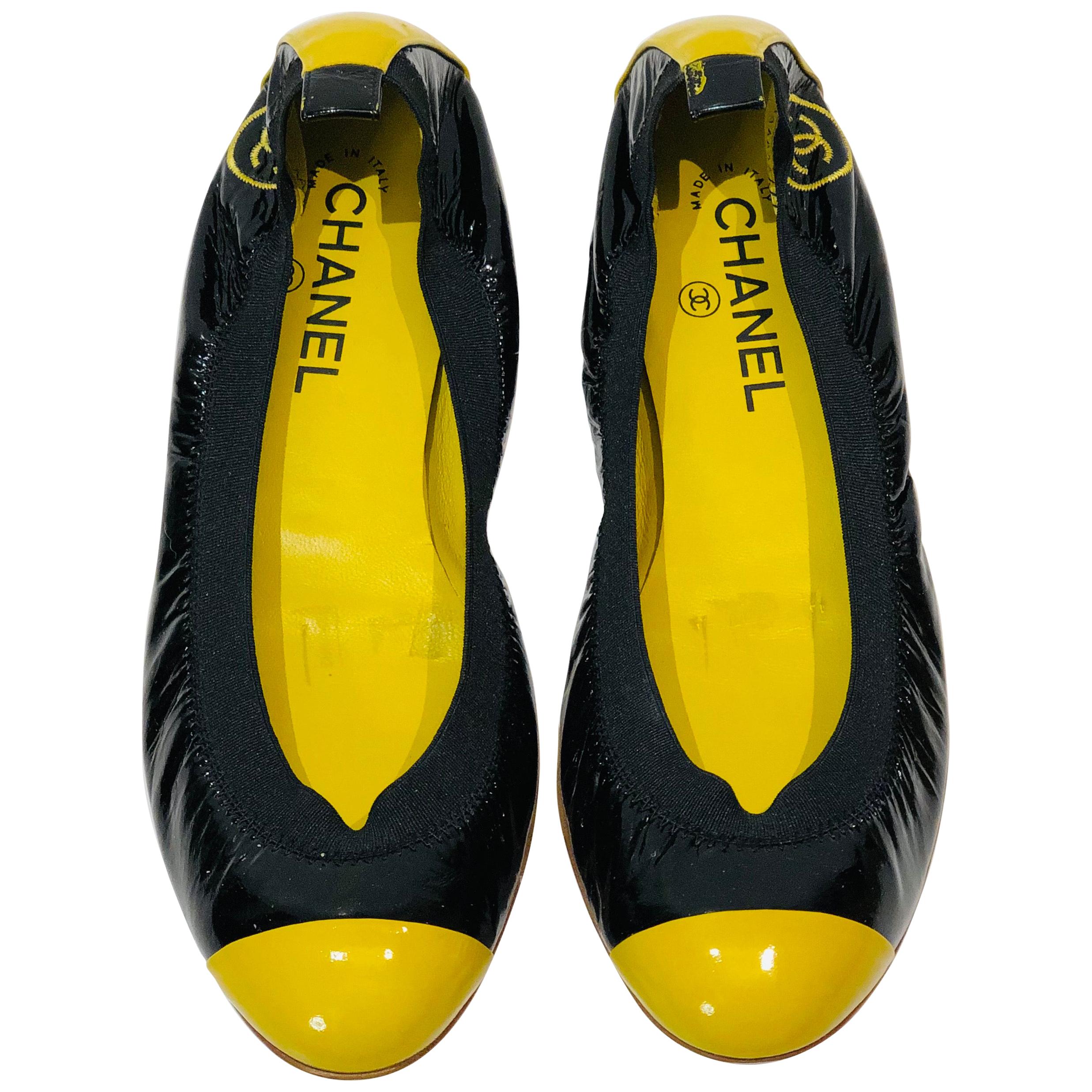 Chanel Bi Toned Black and Yellow Patent Leather Flats 

