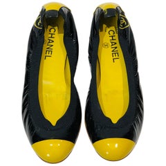 Chanel Bi Toned Black and Yellow Patent Leather Flats