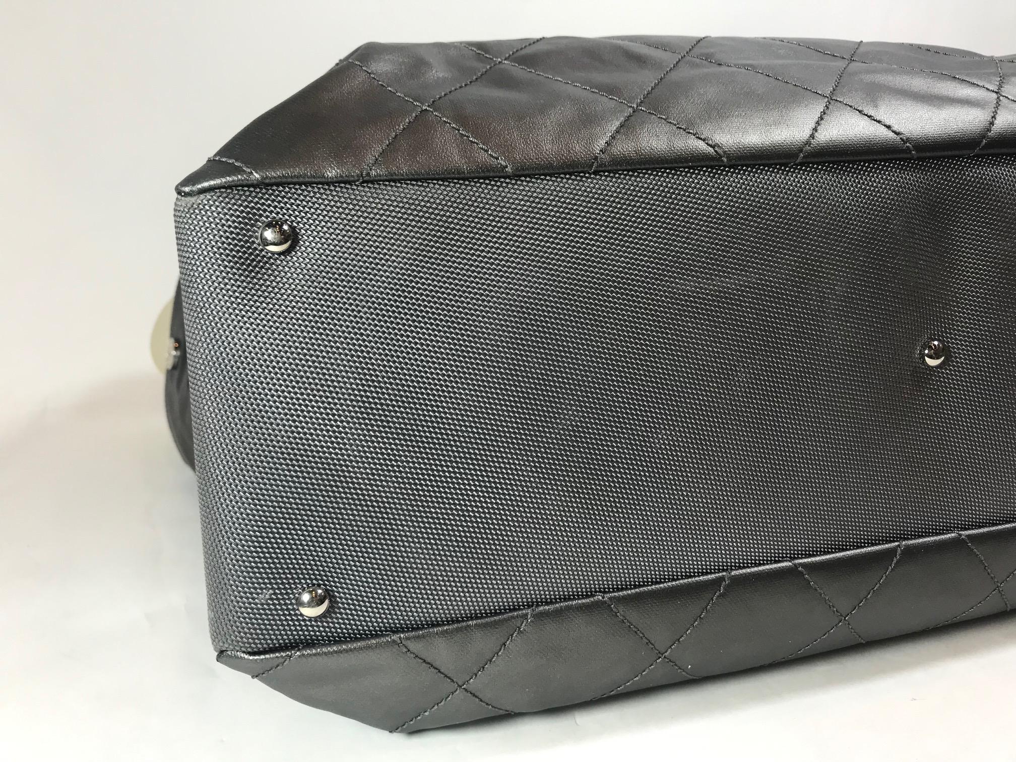 Chanel Biarritz Paris Xl Metallic Silver Diamond Stitched Coated Canvas Tote For Sale 2