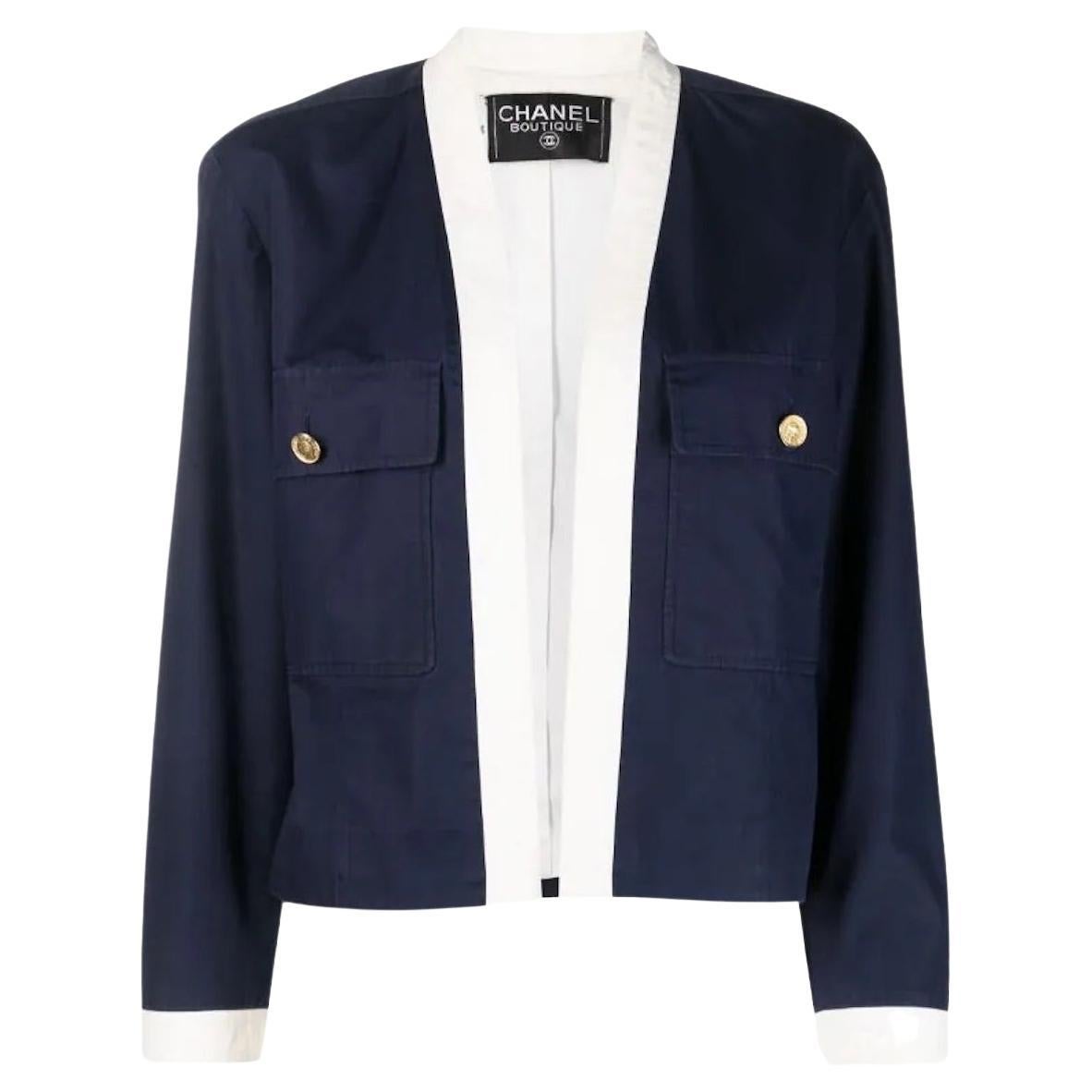Fashionable Short Jacket in Chanel Style