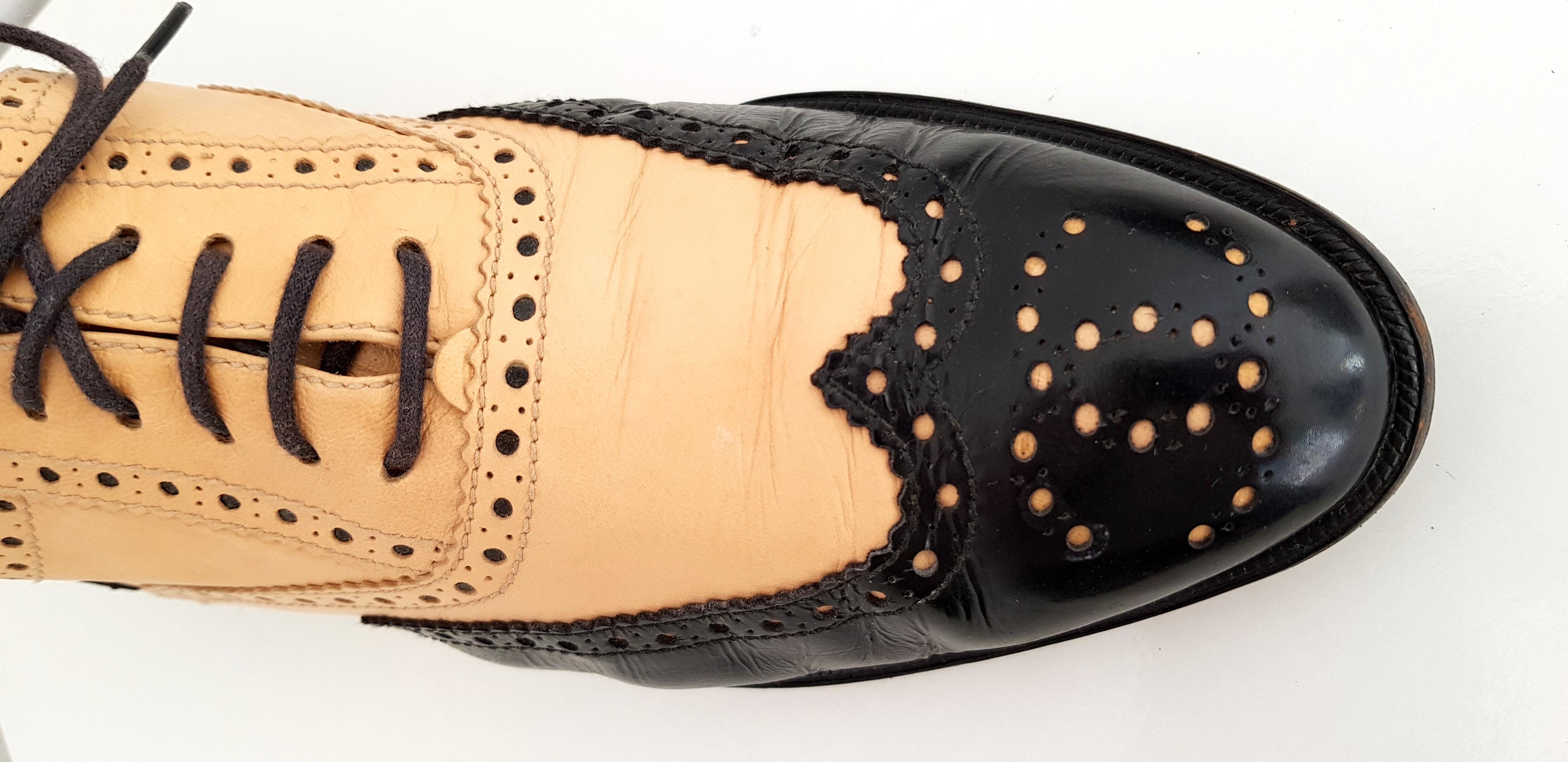 Chanel Bicolor Leather Lace-up Oxford Shoes - Size 40 (EU) 1