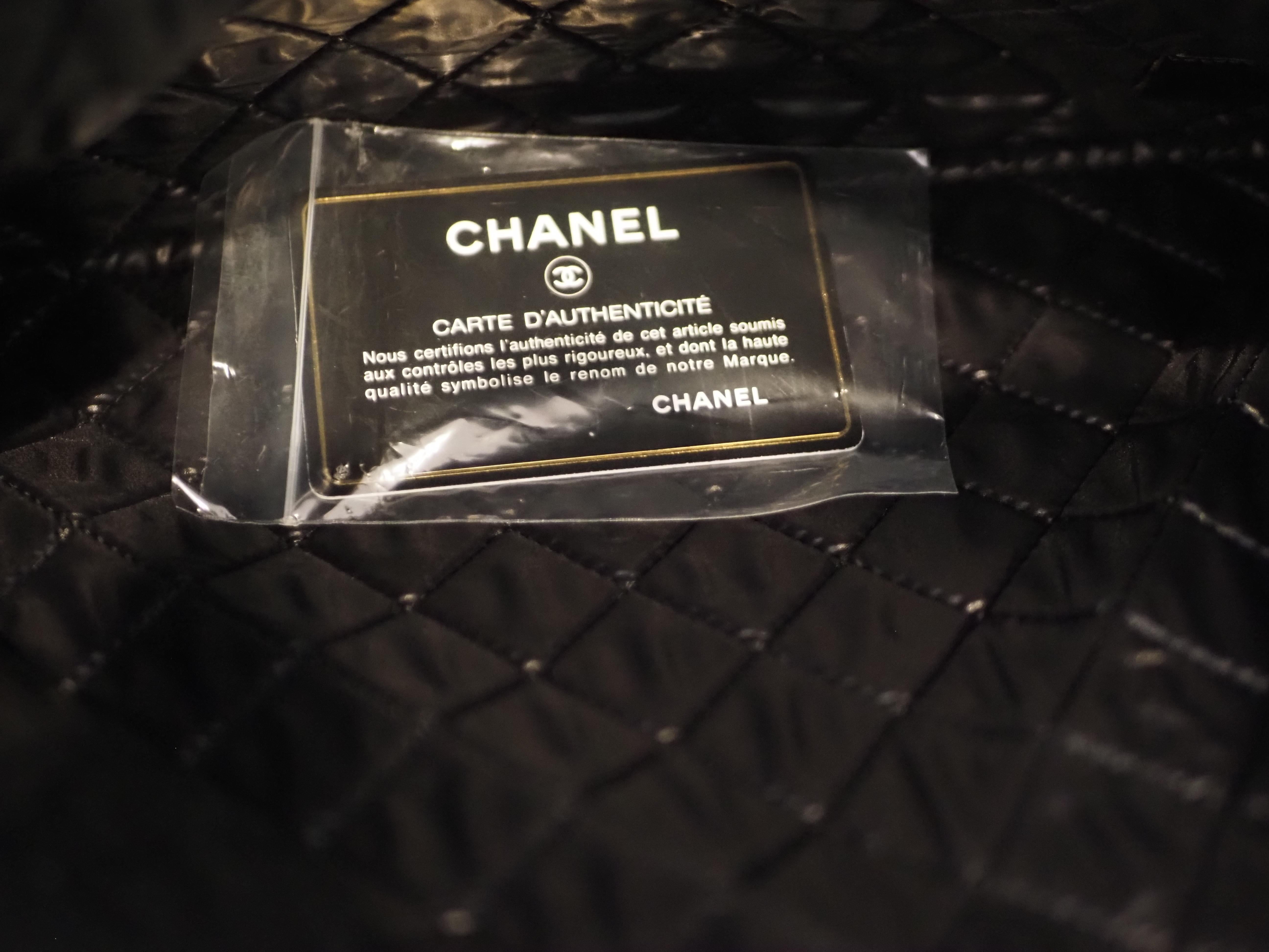 Chanel bicolour leather clutch For Sale 3