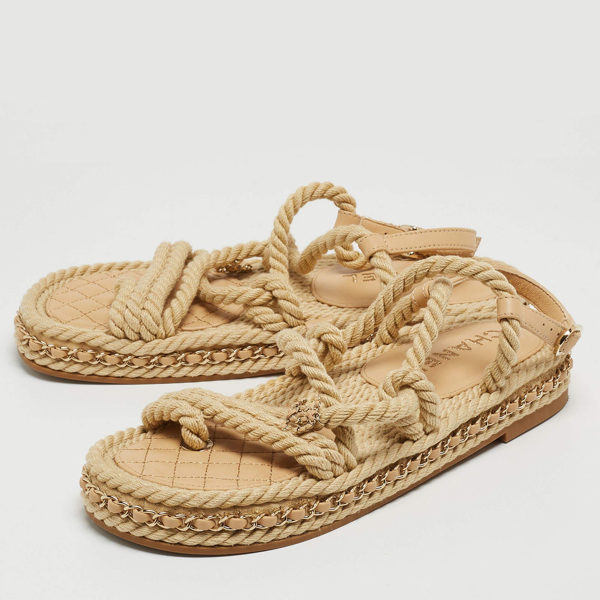 Chanel Biege Rope and Leather Dad Sandals Size 38 In Good Condition In Dubai, Al Qouz 2