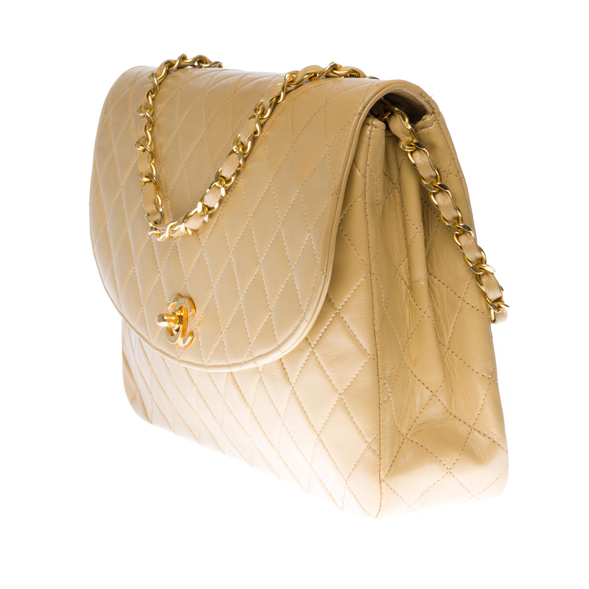 Chanel Big Classic Umhängetasche aus gestepptem beigem Lammleder und goldenen Beschlägen (Orange)