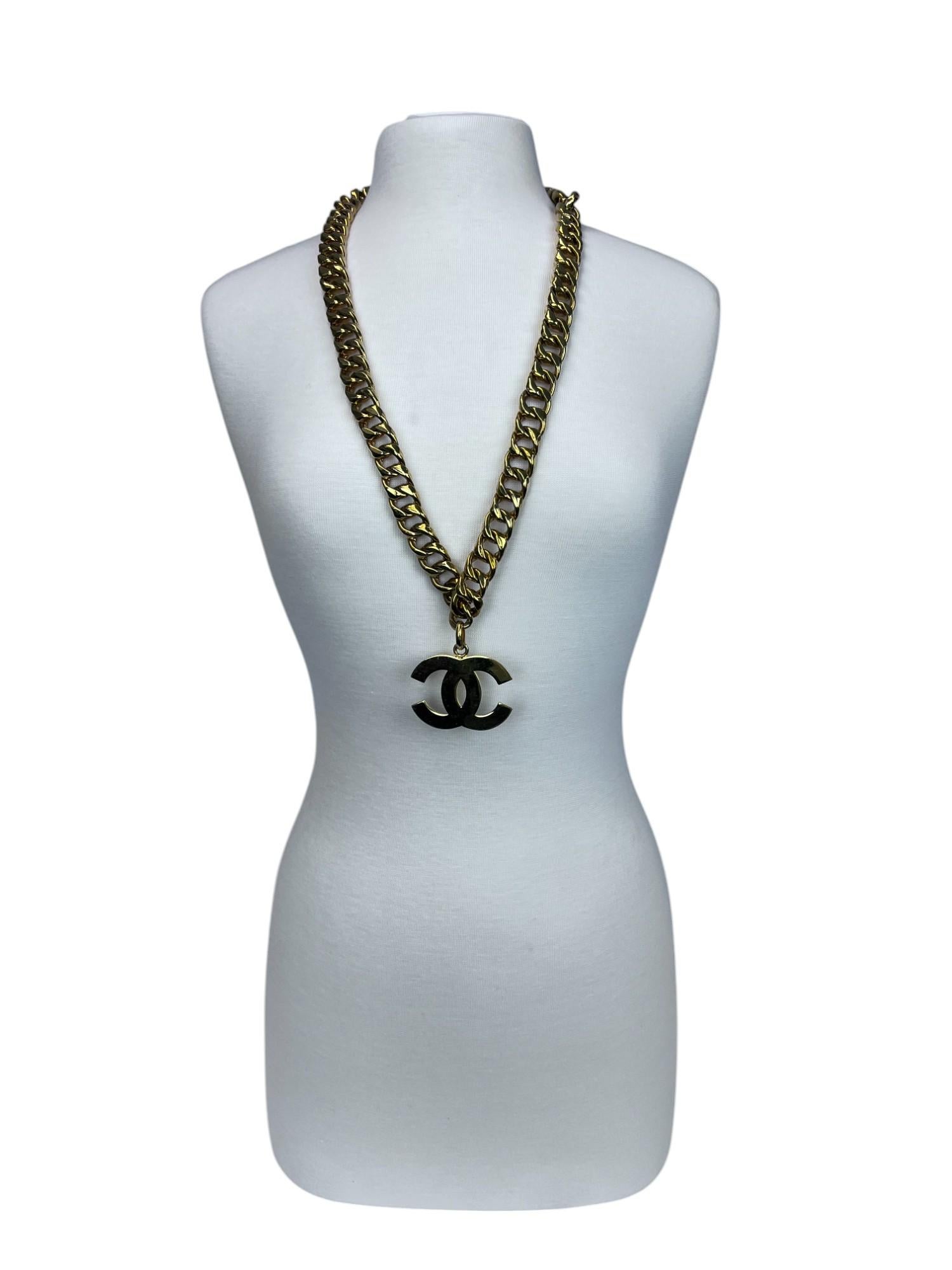 Chanel Big Logo Necklace/Belt For Sale 6