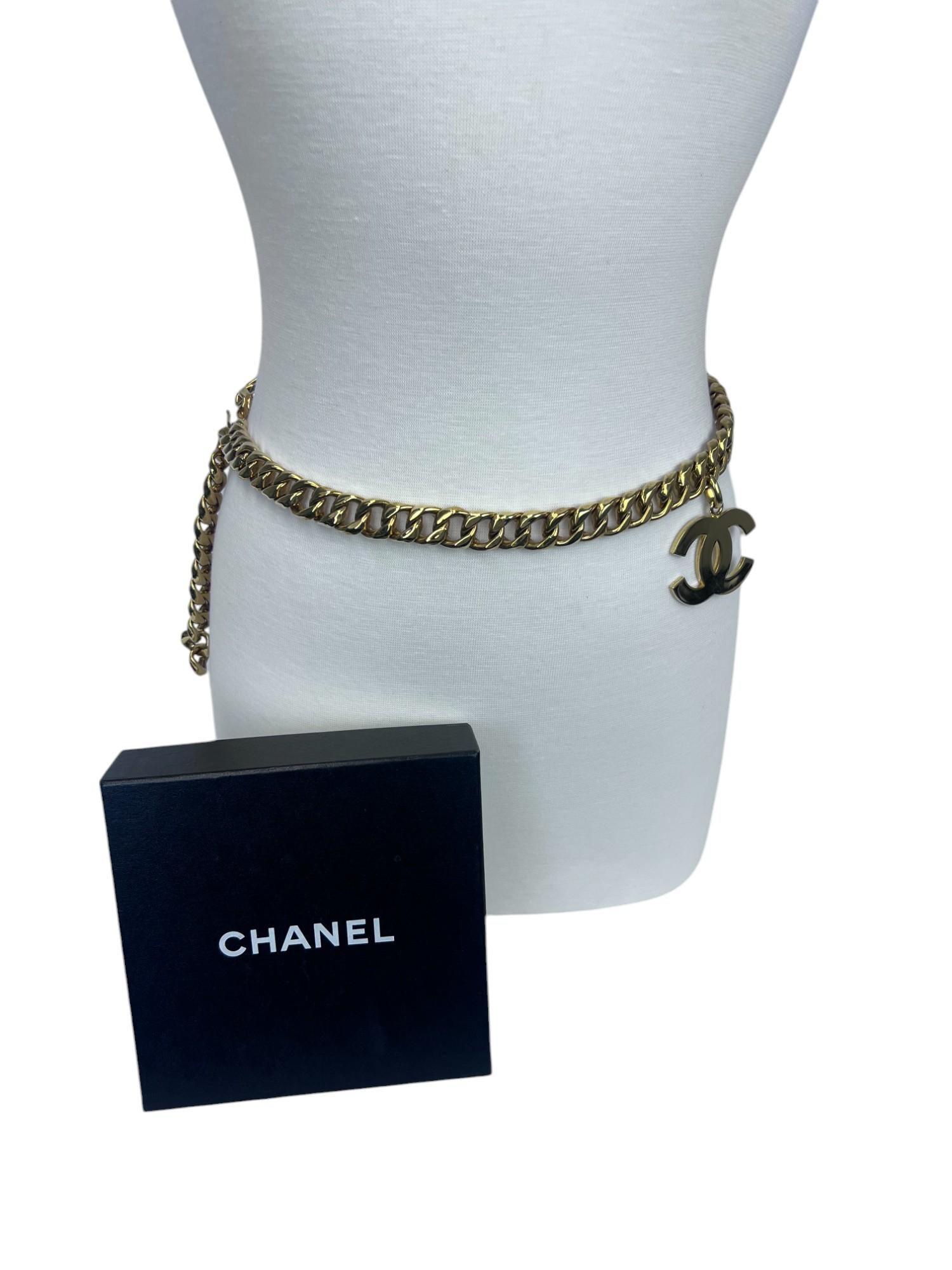 Chanel Big Logo Necklace/Belt For Sale 12