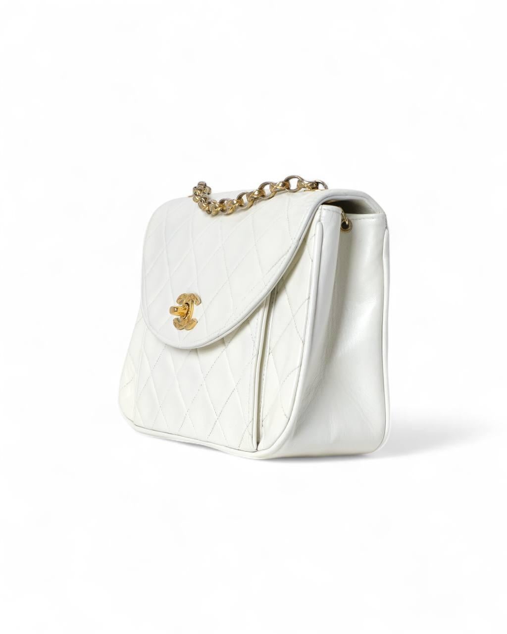 Chanel Bijoux Tracolla Timeless Vintage Bianca 5