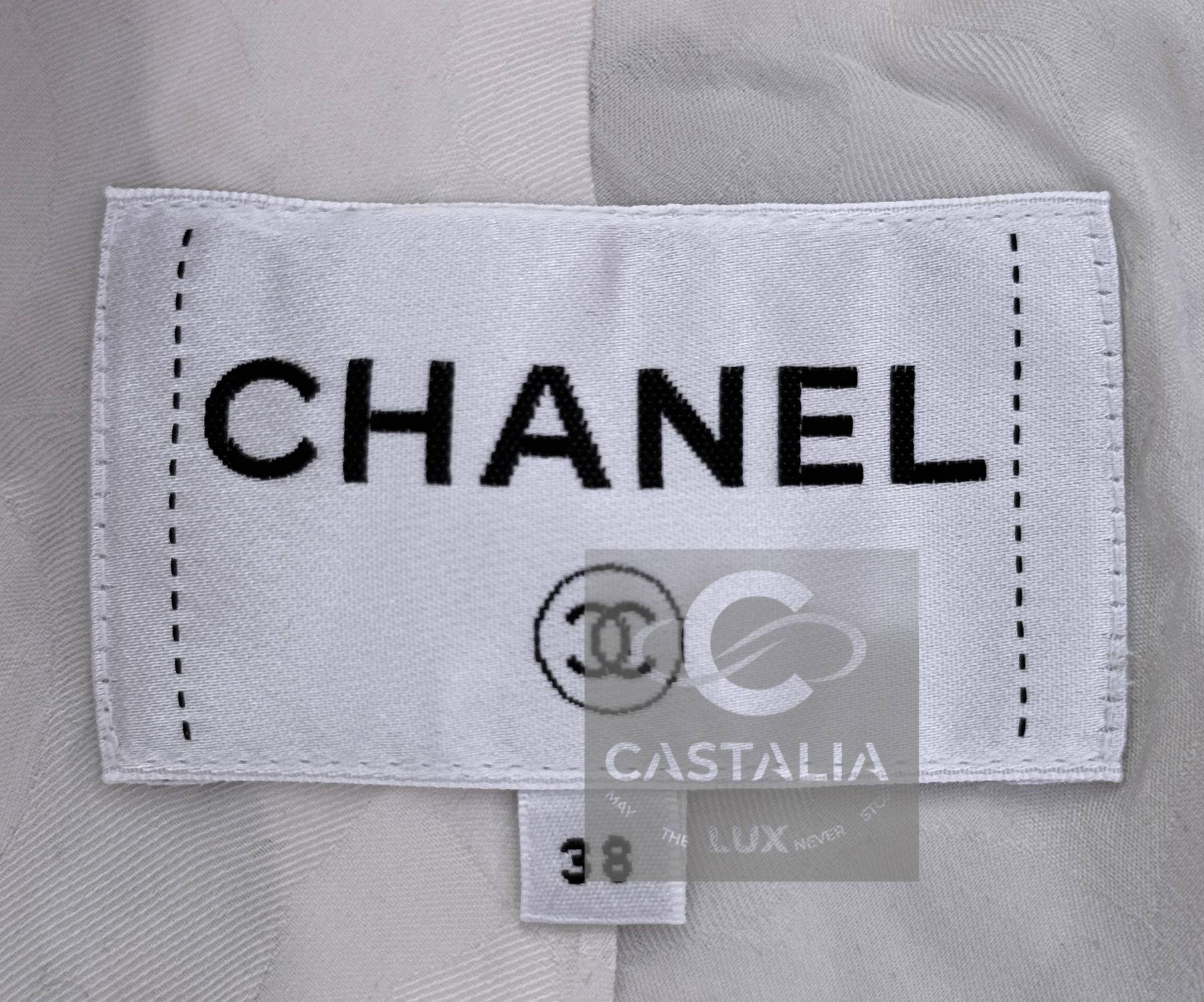 Chanel Billboard Legend 2019 Giacca in tweed bianco 38 FR in vendita 15