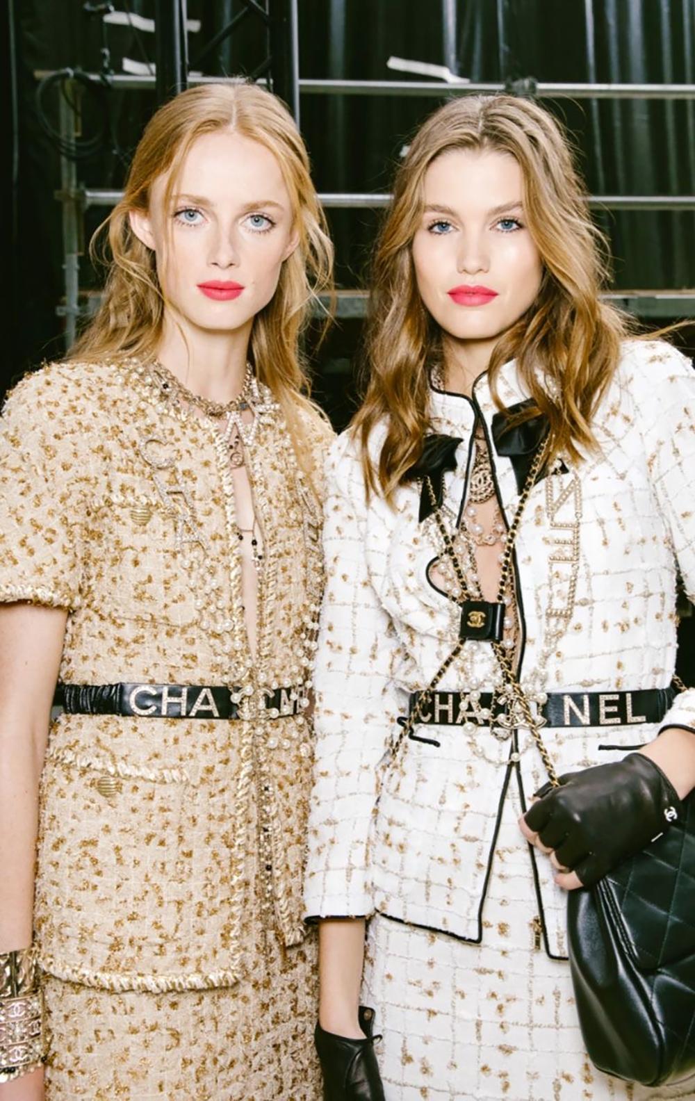 da uomo o donna Chanel Billboard Legend 2019 Giacca in tweed bianco 38 FR in vendita