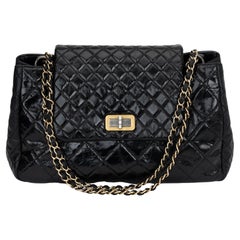 Retro Chanel Black 2-Tone Hardware Handbag