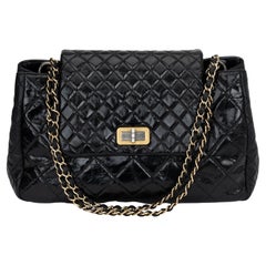 Chanel Schwarze 2-farbige Hardware-Handtasche