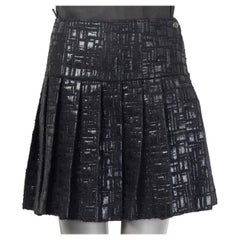 CHANEL black 2013 13K PLEATED TEXTURED MINI Skirt 38 S