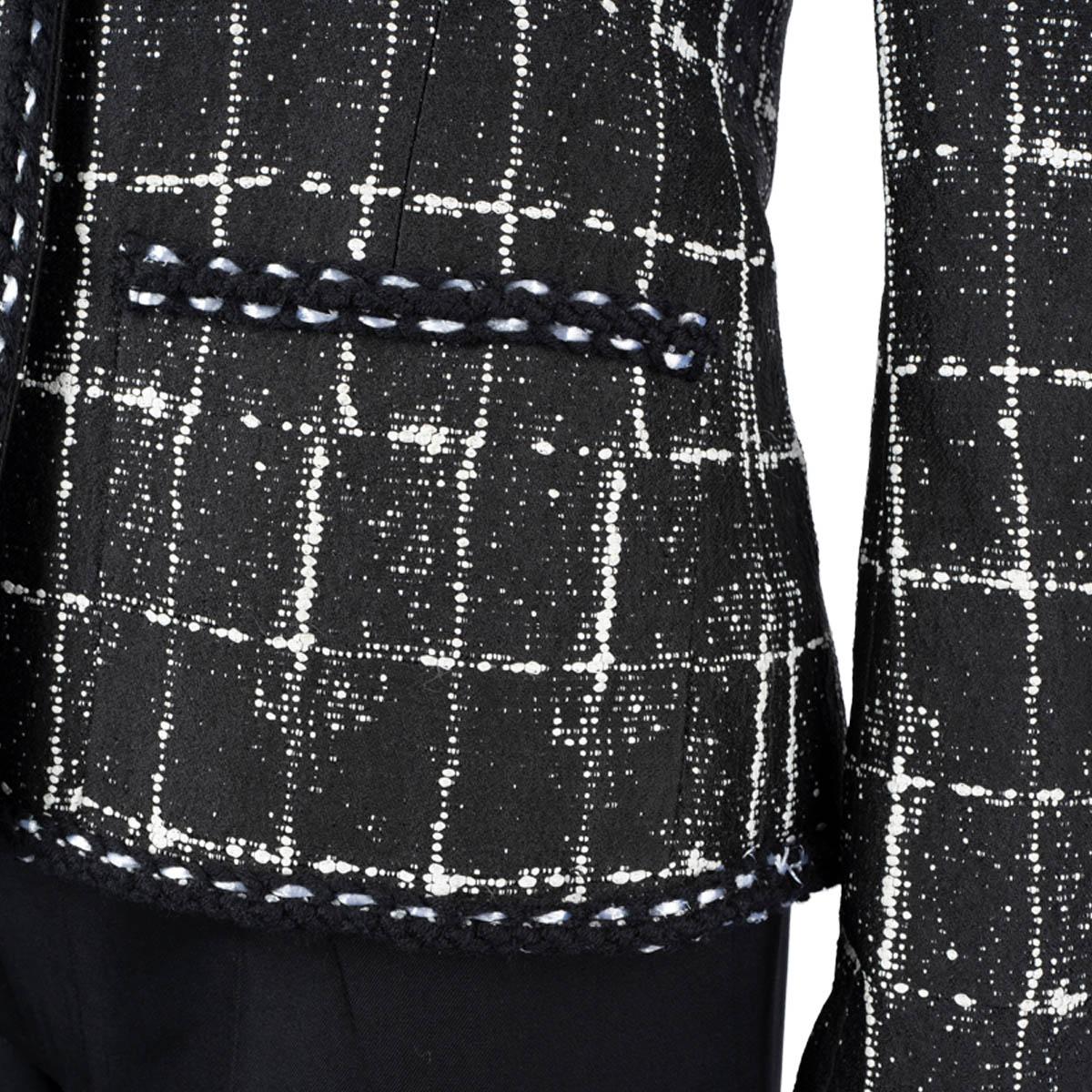 CHANEL nero 2014 14P Giacca TWEED con doppio petto e bordo in treccia 40 M in vendita 4