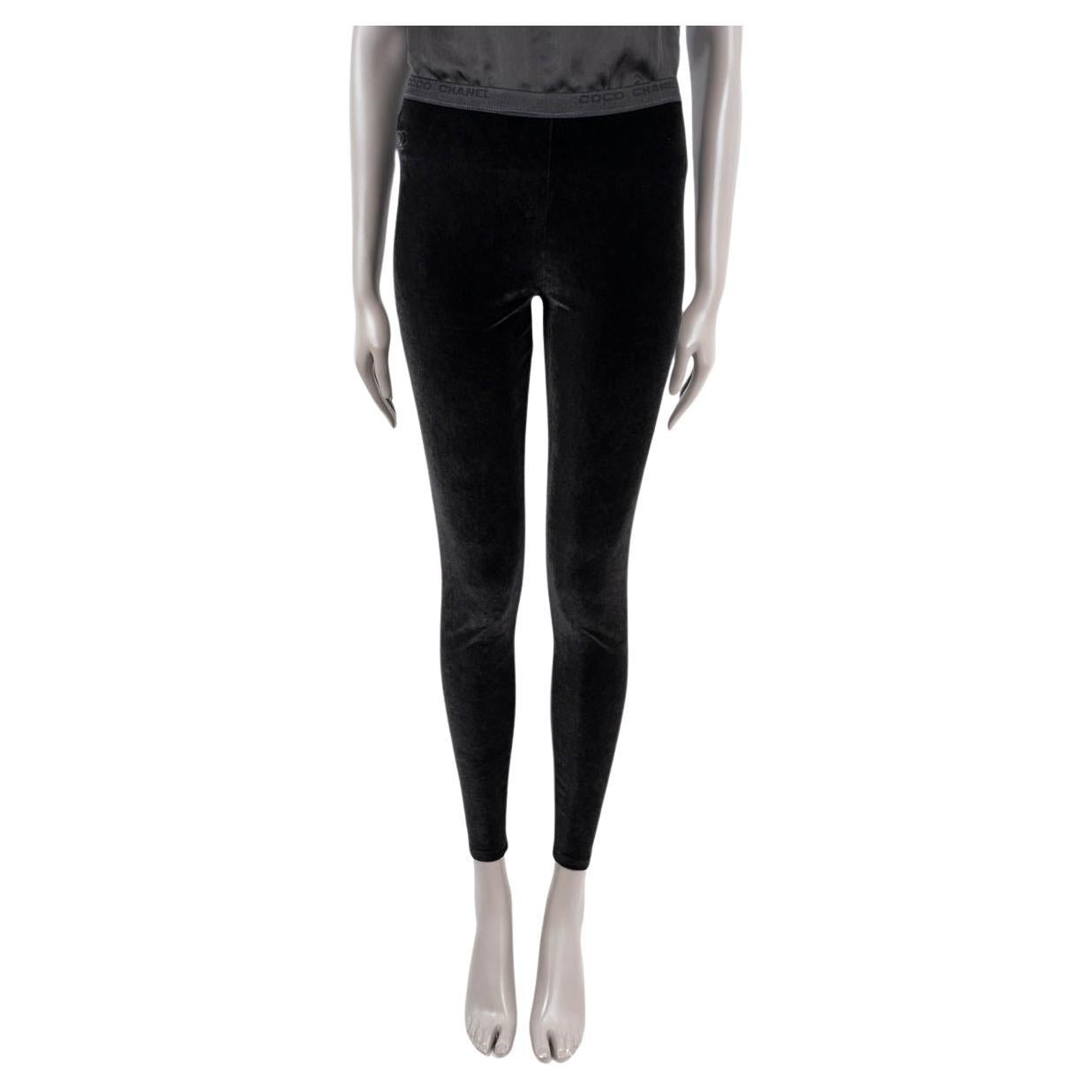 CHANEL black 2015 15A SALZBURG VELVET LEGGINGS Pants II 2 For Sale