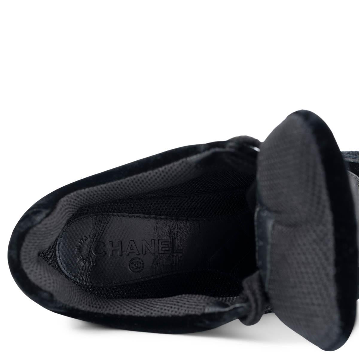 CHANEL black 2015 15P VELVET & SUEDE Sneakers Shoes 38.5 4