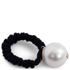 CHANEL black 2022 22V FAUX PEARL Hair Tie Scrunchie A63896
