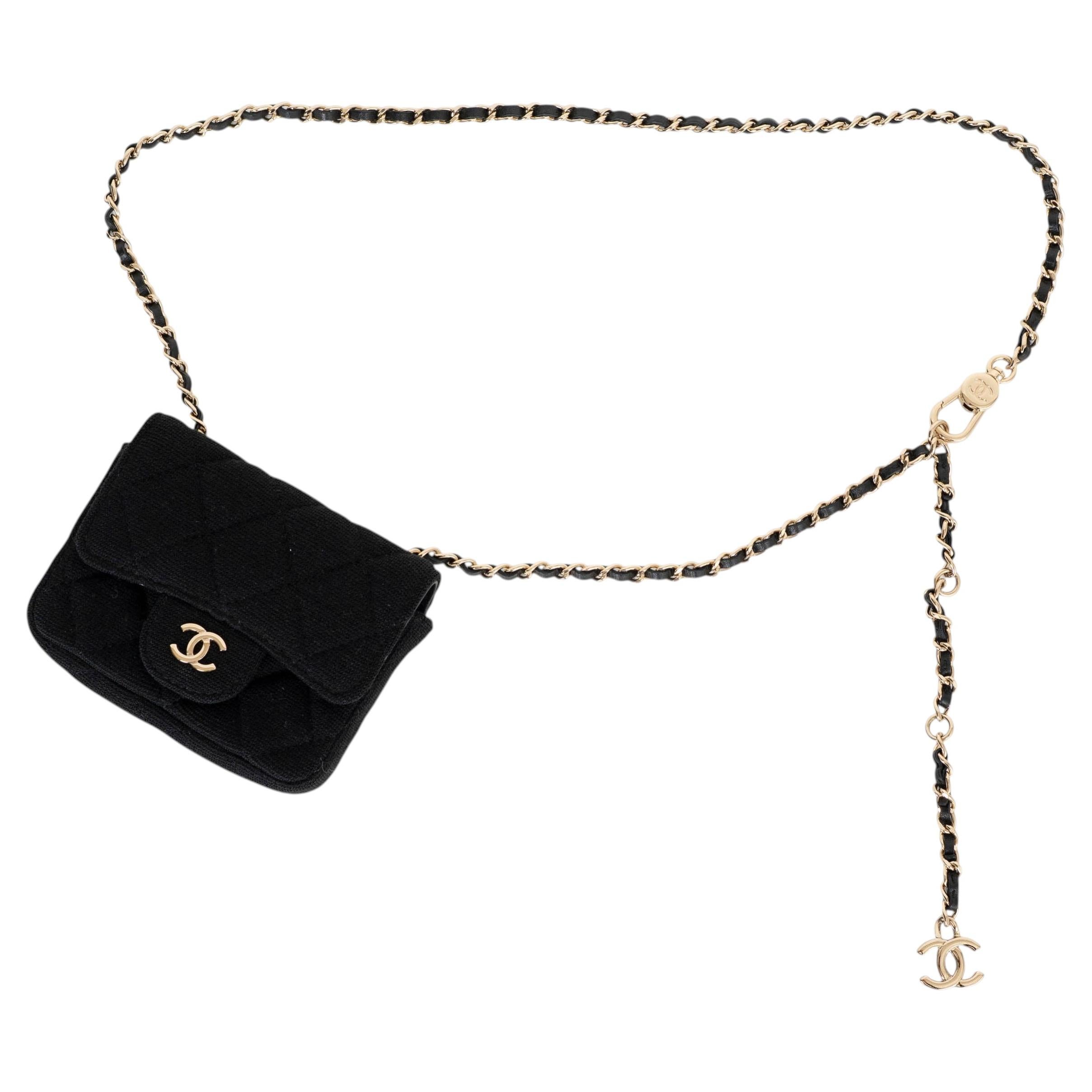 Does Chanel have a pink bag?