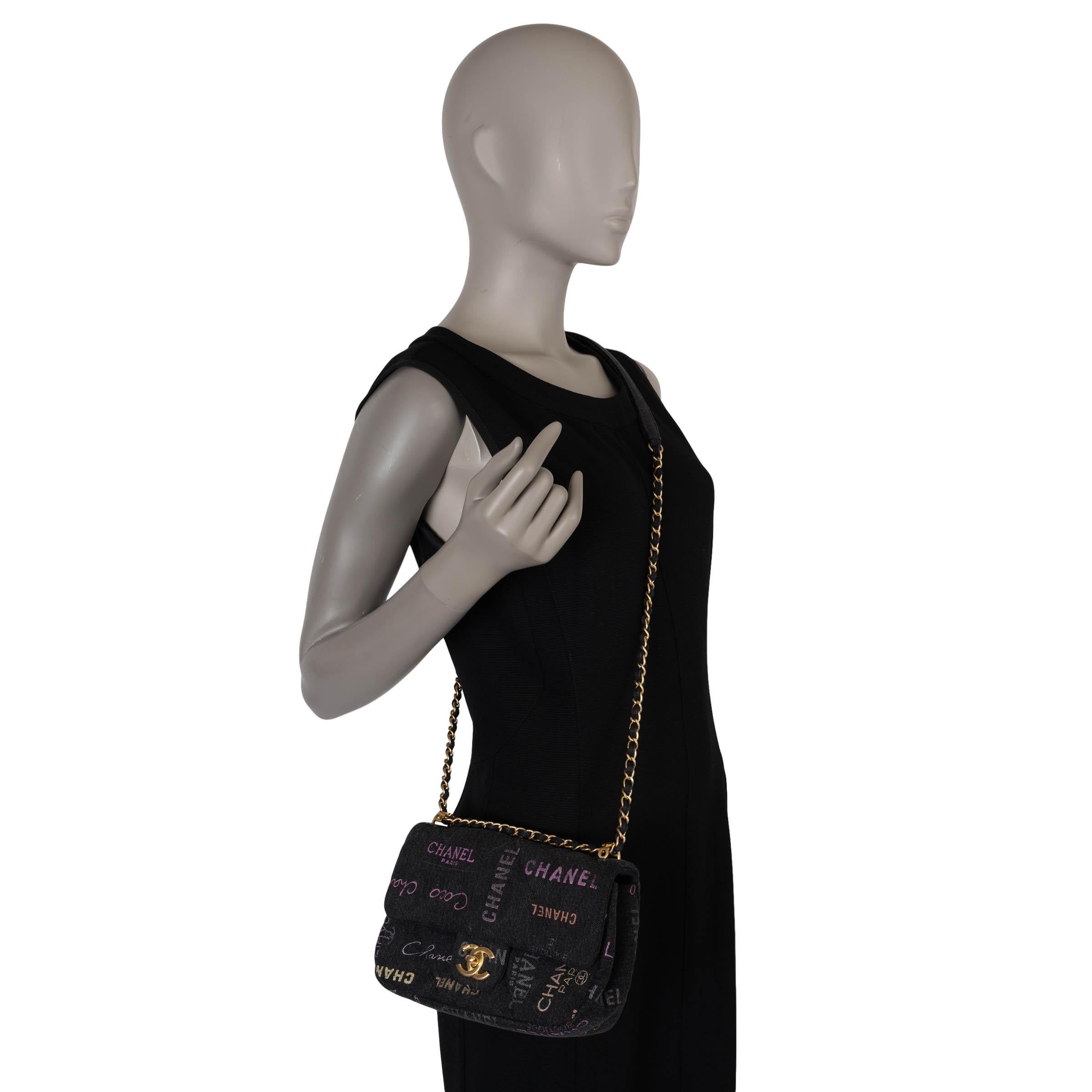 CHANEL black 22P LOGO DENIM MOOD SMALL FLAP Shoulder Bag For Sale 6