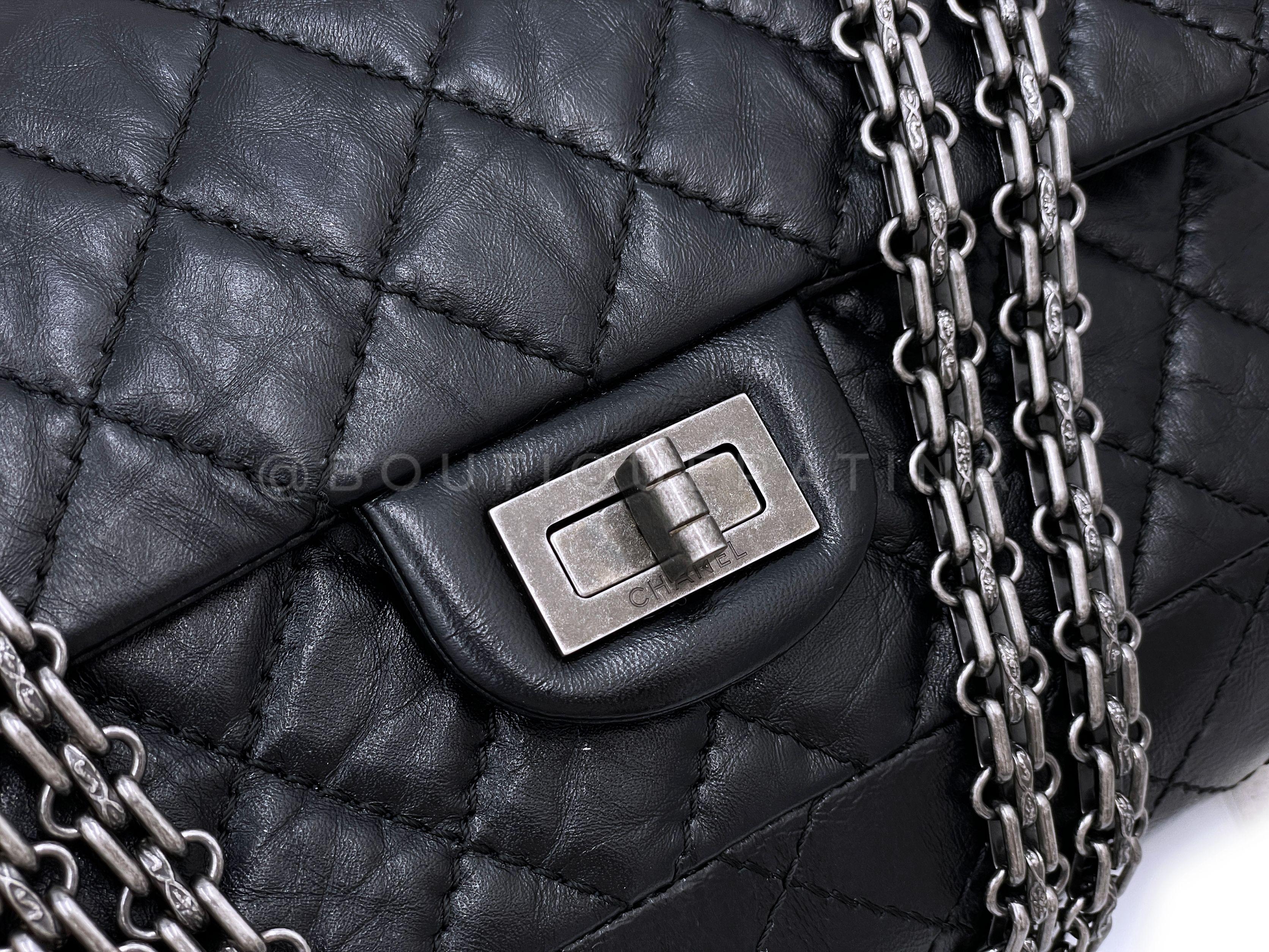Chanel Black 2.55 Reissue Classic Double Flap Bag RHW 225 66892 For Sale 4