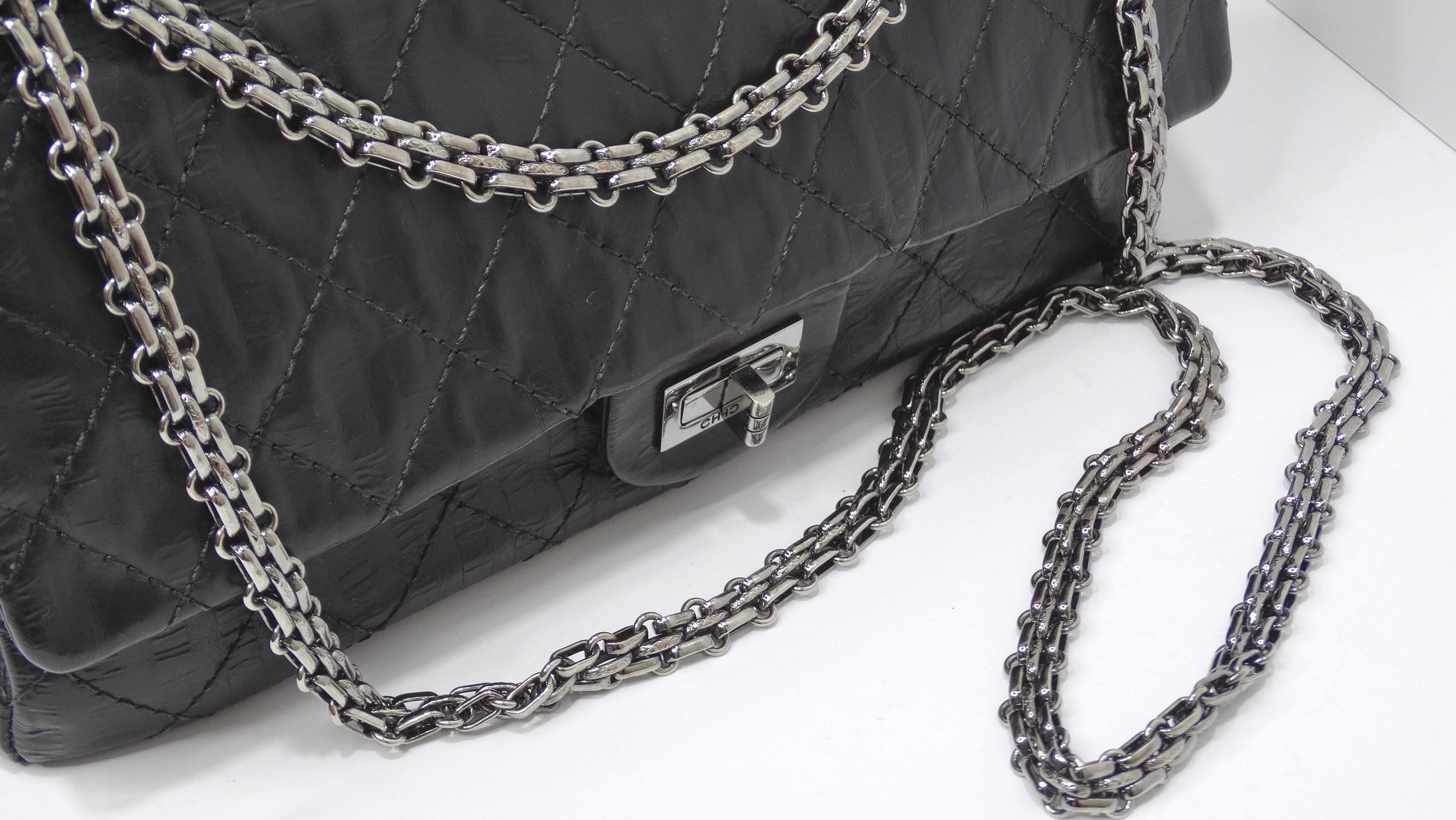 Chanel Black 2.55 Reissue Quilted Classic Calfskin Leather 225 Flap Bag 8