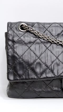 Chanel Black 2.55 Reissue Quilted Classic Calfskin Leather 225 Flap Bag