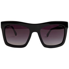 Chanel Black Acetate 71042 Square Sunglasses CC Logo
