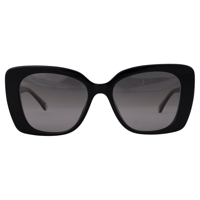 CHANEL black acetate Square Sunglasses 5504 For Sale at 1stDibs display picture 1