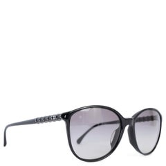 CHANEL black acetate STUDDED CAT-EYE Sunglasses 5207-A