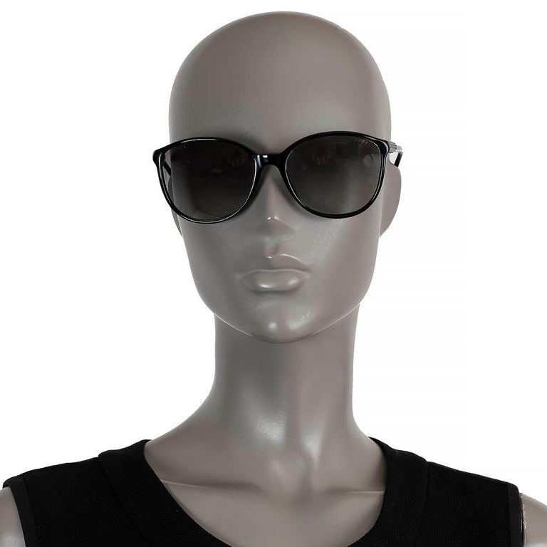 CHANEL black acetate STUDDED CAT-EYE Sunglasses 5207-A For  display picture 3