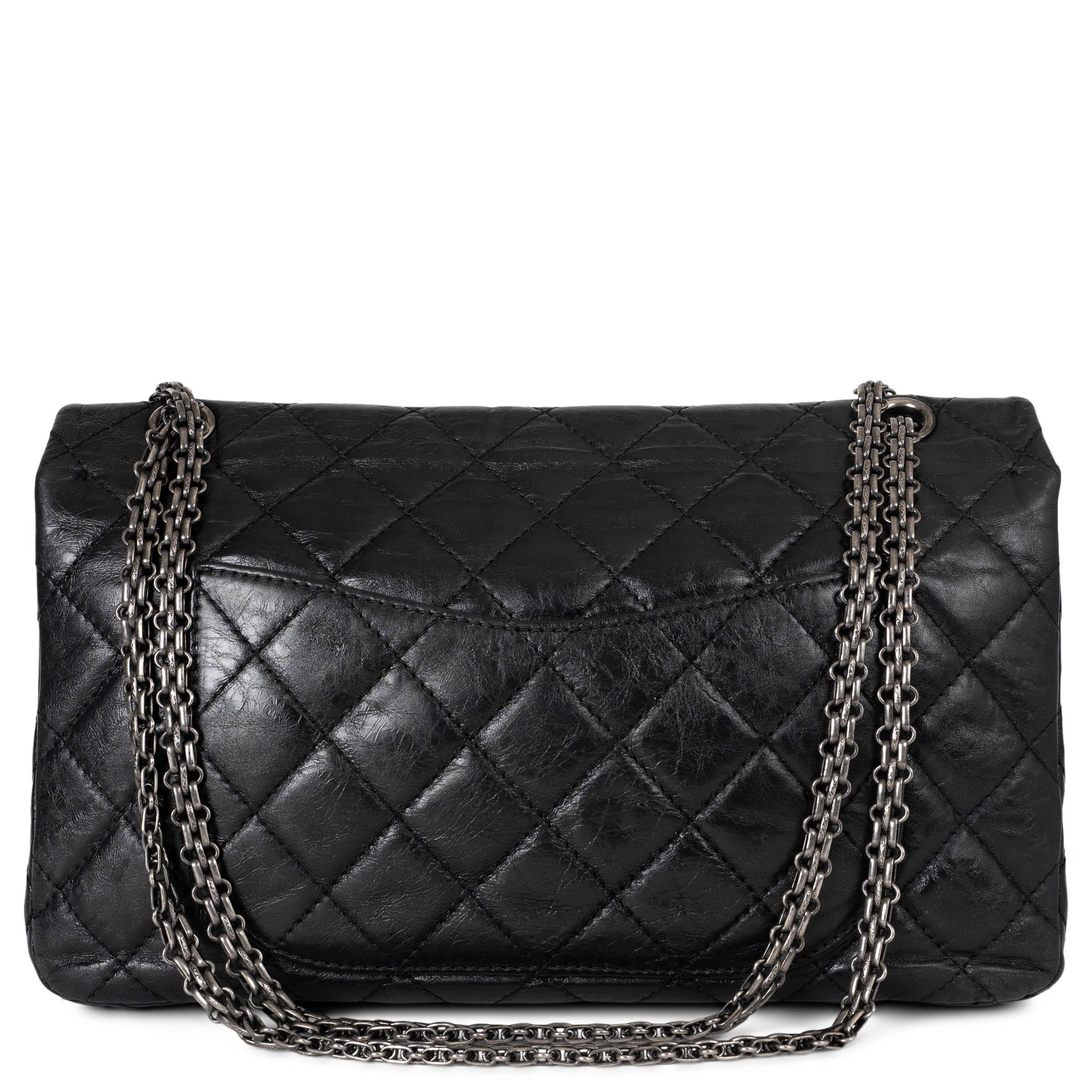 Black CHANEL black Aged calfskin leather 2.55 REISSUE 227 MAXI FLAP Shoulder Bag For Sale