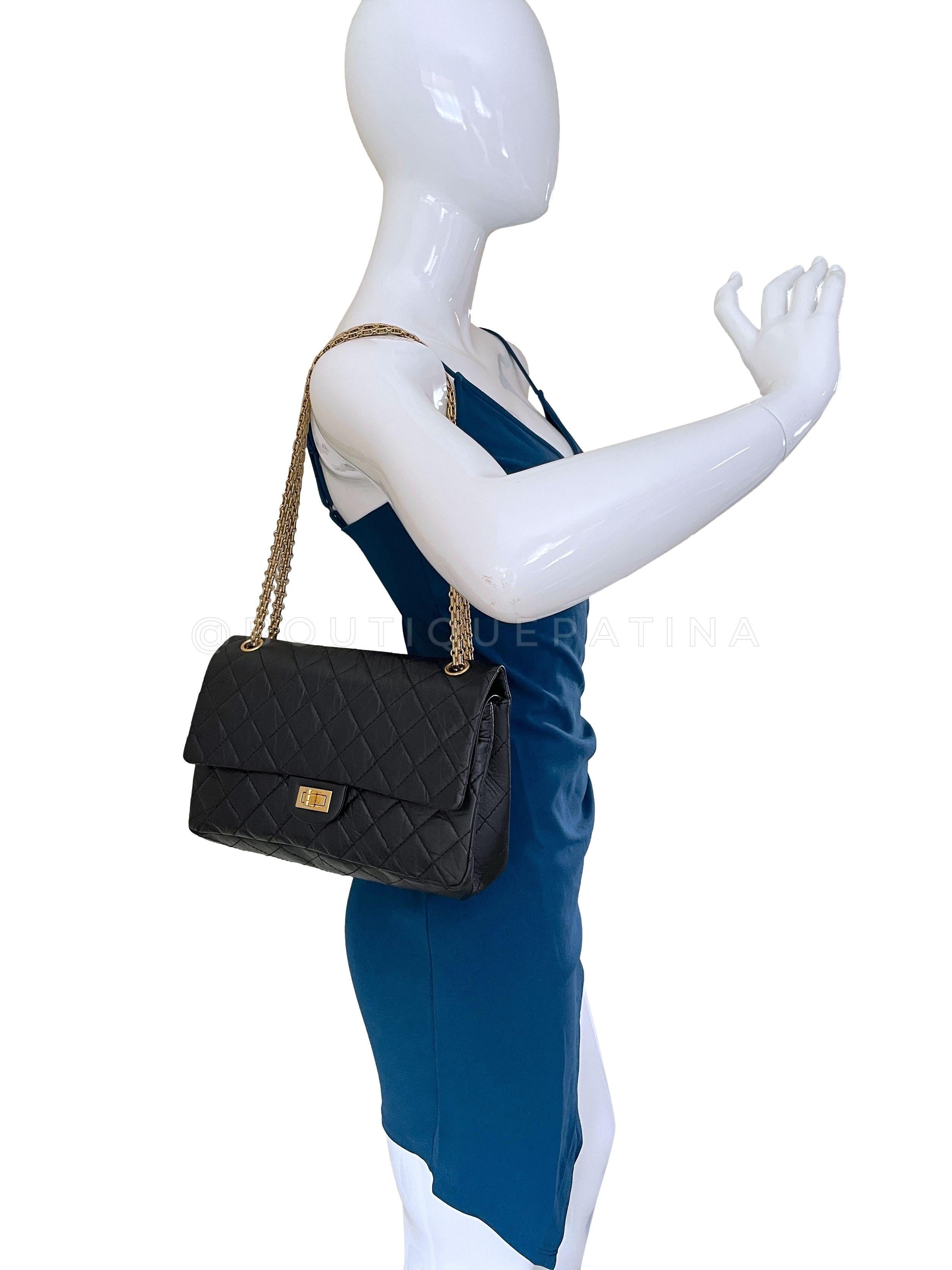 Chanel Black Aged Calfskin Reissue Medium 226 2.55 Flap Bag GHW 66864 For Sale 10
