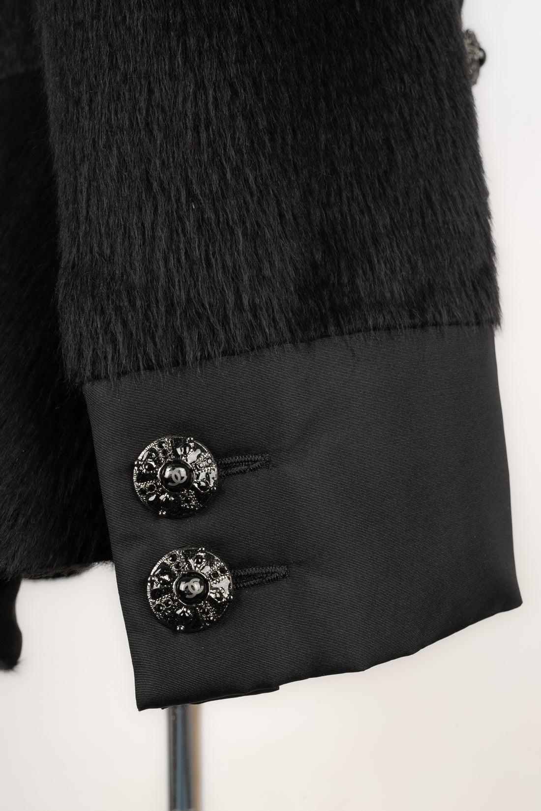 Giacca Chanel in alpaca nera in vendita 1