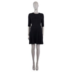 CHANEL black alpaca & wool 2018 18B TEXTURED KNIT Dress 40 M
