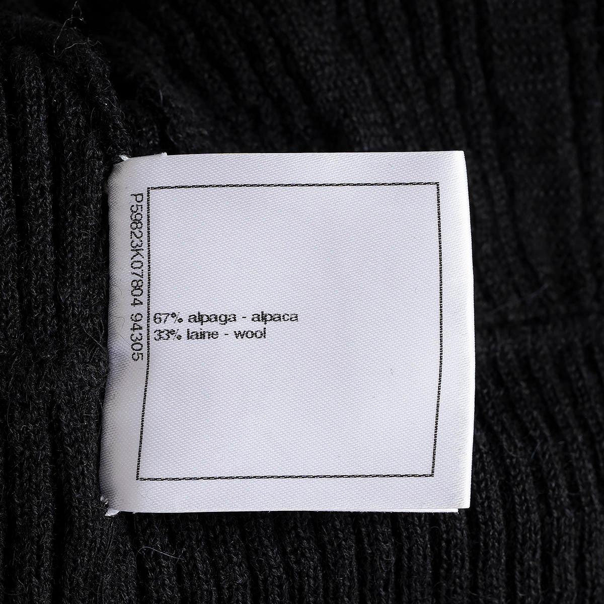 CHANEL black alpaca & wool 2018 18B TEXTURED KNIT Dress 40 M For Sale 5
