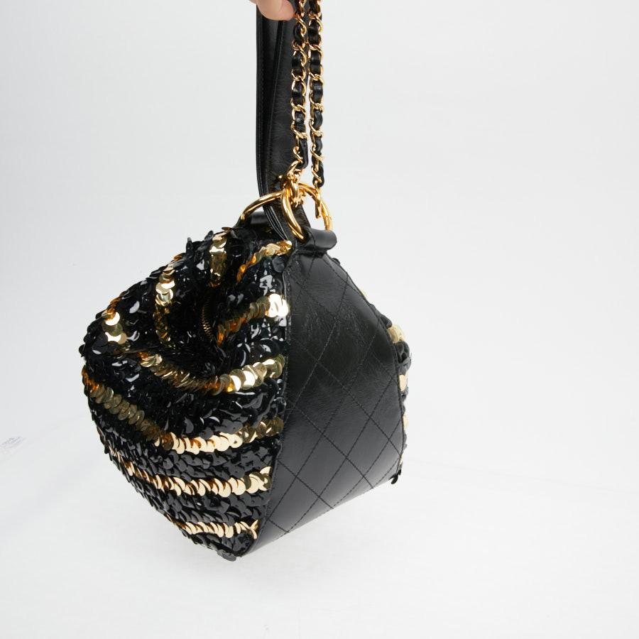 Chanel Black and Gold Sequins Bag 11