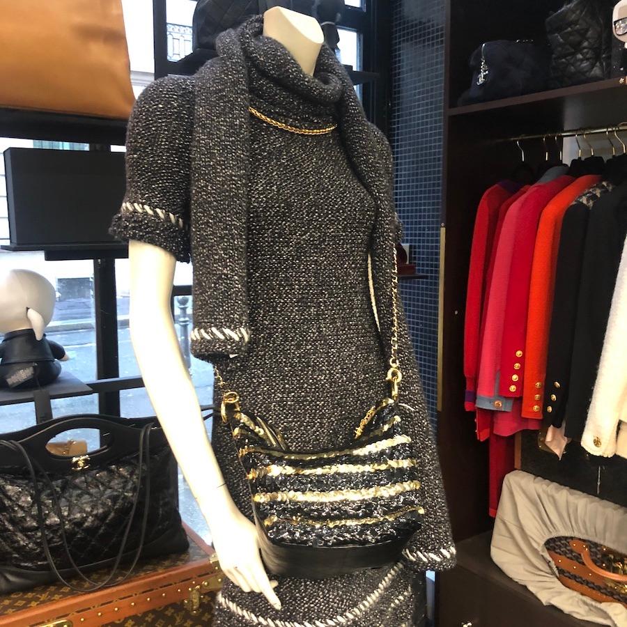 Chanel Black and Gold Sequins Bag 2