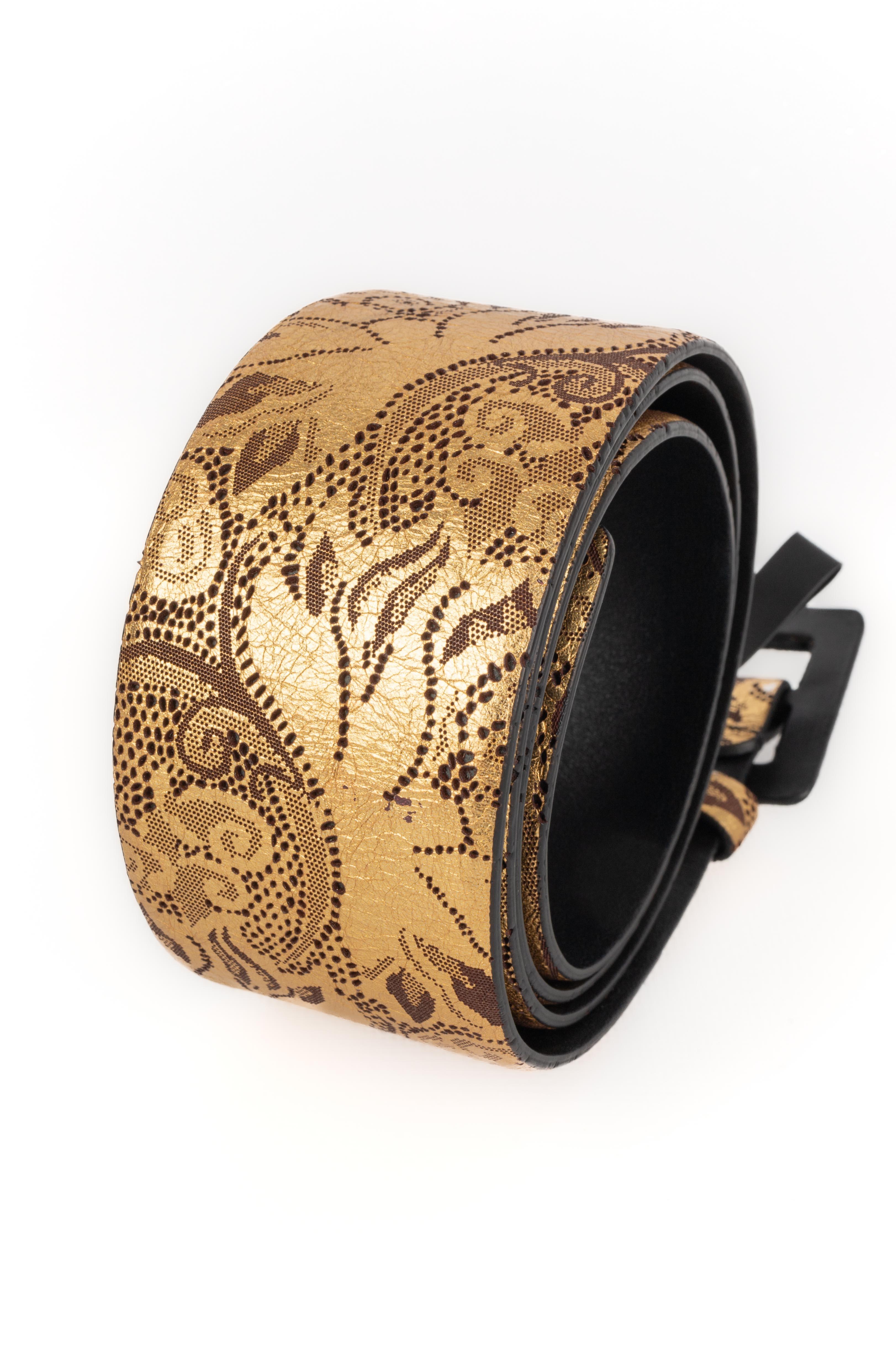 Chanel  Black and Golden Leather Belt, 2009 For Sale 8