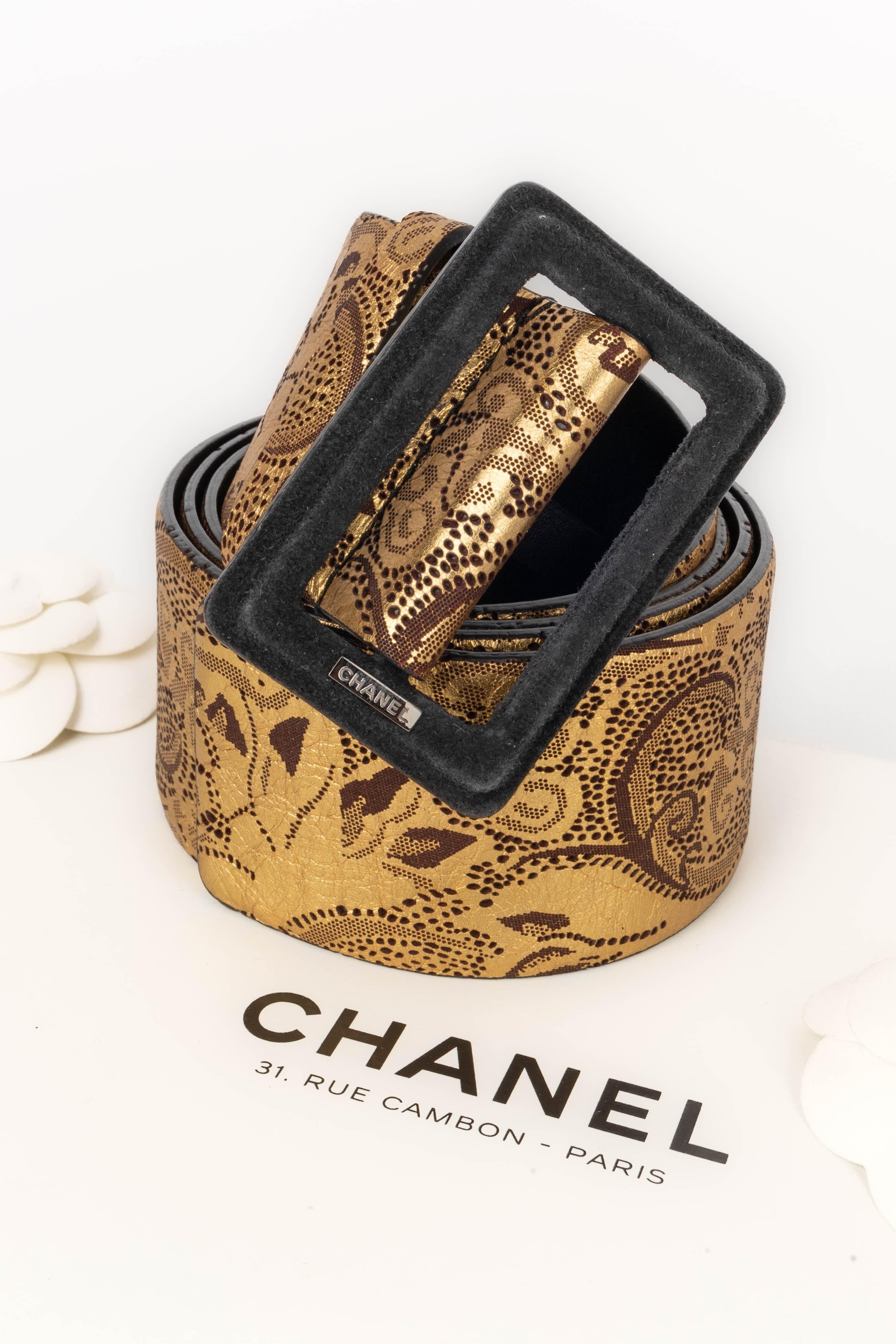 Chanel  Black and Golden Leather Belt, 2009 For Sale 3