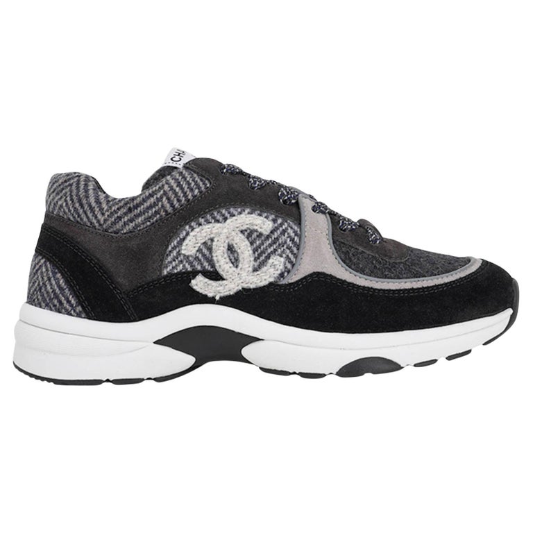 Chanel Black and Gray CC Low Top Sneakers 37.5 For Sale at 1stDibs