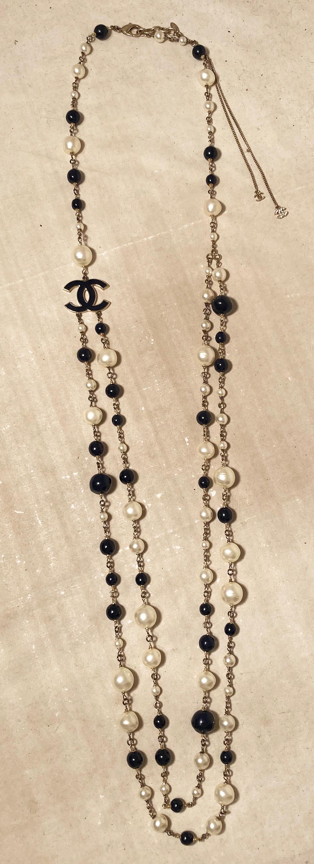 chanel black bead necklace