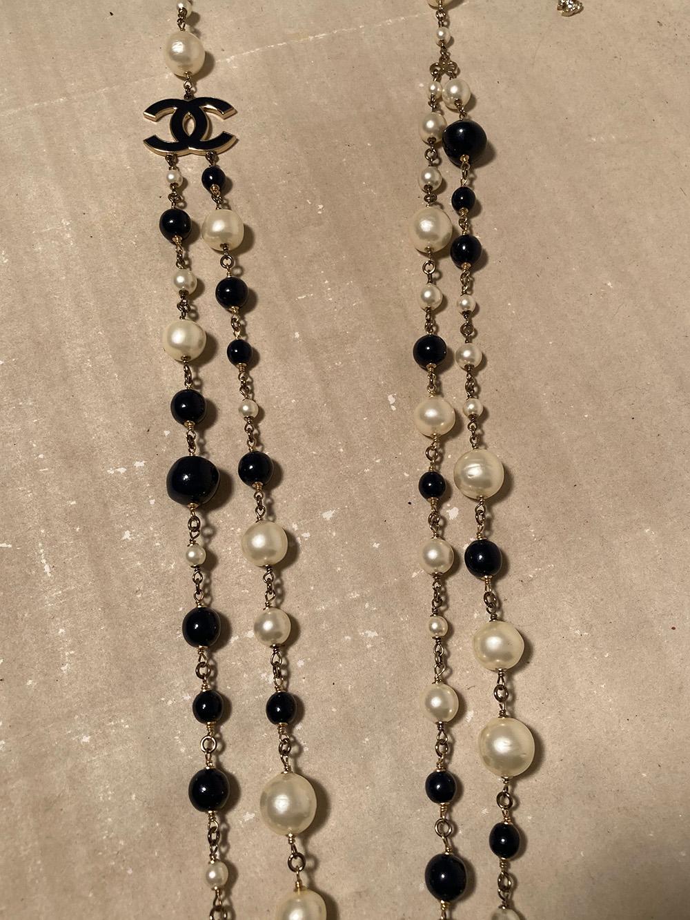 Women's Chanel Black and Pearl Beaded Necklace