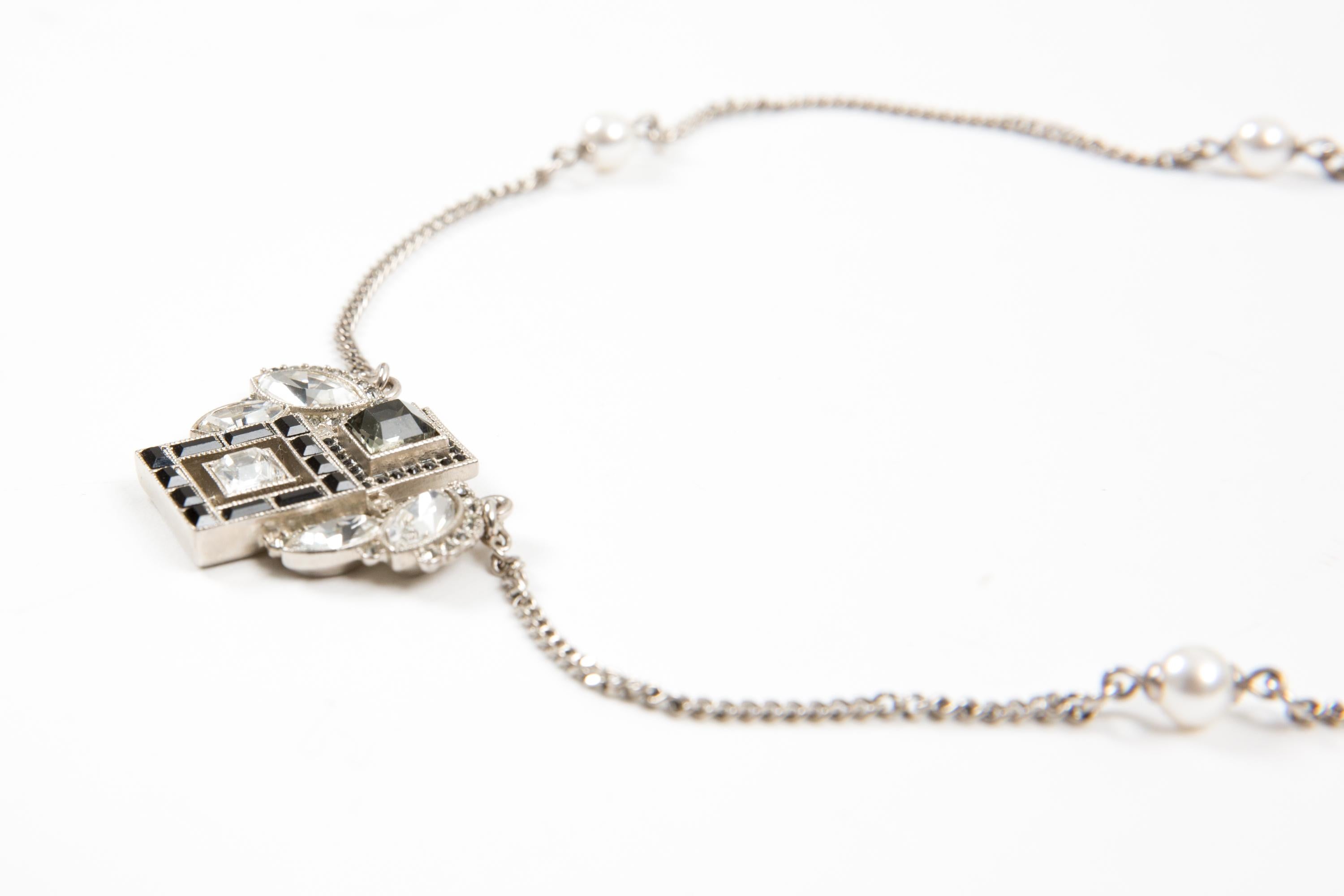 Chanel Black and Silver Tone Chain Necklace For Sale 2