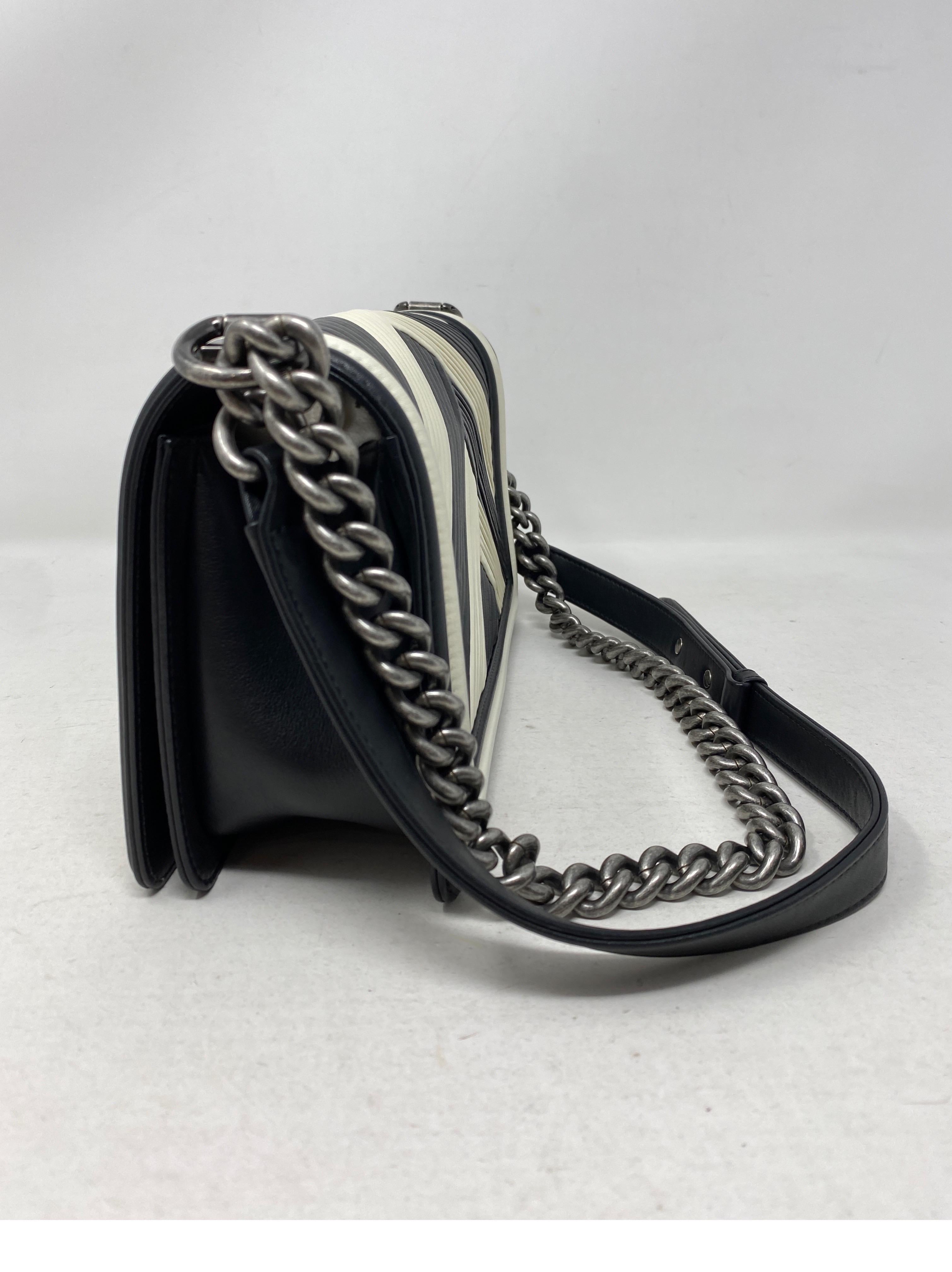 Chanel Black and White Chevron Boy Bag 5